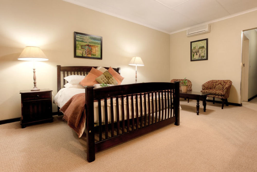 Africasky Guest House Kempton Park Luaran gambar